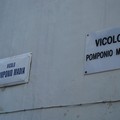 Vicolo Pomponio Madia: un anno di promesse e pochi fatti