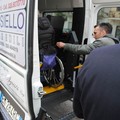 Un pulmino per il trasporto di anziani e disabili: stamane la consegna