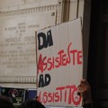 Sit-in di protesta dei lavoratori delle Cooperative Sociali a Palazzo di Città