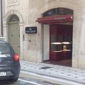 Furto in una gioielleria di via Regina Margherita: sul posto Carabinieri e Polizia