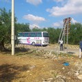 Autobus e Fiat Marea: incidente sulla statale per Castel del Monte