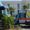 Due morti sulla SS 98 nei pressi di Corato: bus contro auto