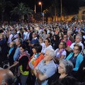 Migliaia di fedeli verso il Santuario della Madonna dei Miracoli