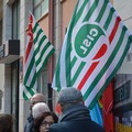 Protesta CGIL CISL UIL contro chiusura patronati