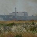Incendio di sterpaglie in via Trani: visibilità ridotta in Tangenziale