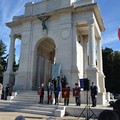 Unità Forze Armate, corona di alloro al Monumento dei Caduti