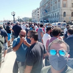 manifestazione dei mercatali ambulanti