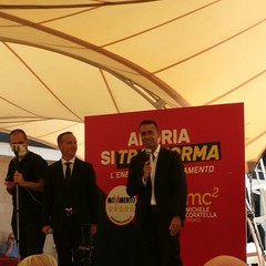 L'on. Di Maio accolto ad Andria dal lungo applauso del popolo pentastellato
