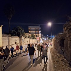 processione notturna per il trasferimento del simulacro della Madonna dei Miracoli