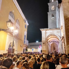 il simulacro della Madonna dei Miracoli al suo Santuario