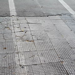 Mine vaganti sui marciapiedi, incubo degli andriesi