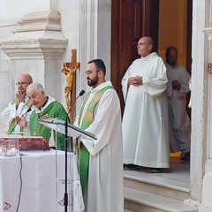 Alla Parrocchia di Gesù Crocifisso fede e fascino della tradizionale processione