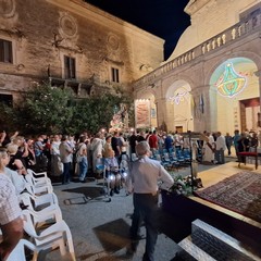 processione notturna per il trasferimento del simulacro della Madonna dei Miracoli