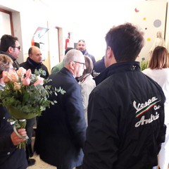 La Befana arriva in...Vesta a portare dolci e giocattoli ai piccoli pazienti del "L. Bonomo"