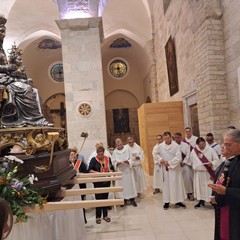 processione notturna per il trasferimento del simulacro della Madonna dei Miracoli