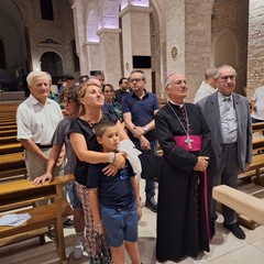 processione notturna per il trasferimento del simulacro della Madonna dei Miracoli