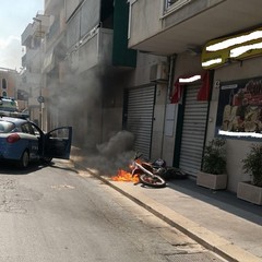 motociclista denunciato a piede libero