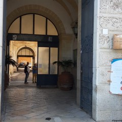 seggio per l'elezione del nuovo presidente della provincia Bat