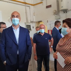 Ministro dell’Agricoltura Bellanova in visita ad Andria al Frantoio Muraglia