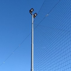 impianto di illuminazione per i campi sportivi della parrocchia San Riccardo