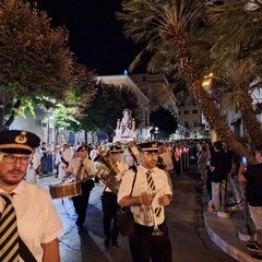 processione notturna per il trasferimento del simulacro della Madonna dei Miracoli