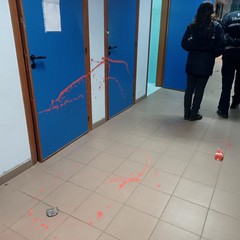 Incursione vandalica alla scuola "Don Tonino Bello"