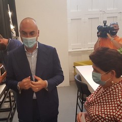 Ministro dell’Agricoltura Bellanova in visita ad Andria al Frantoio Muraglia