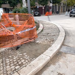 una fontana pubblica in piazza Marconi