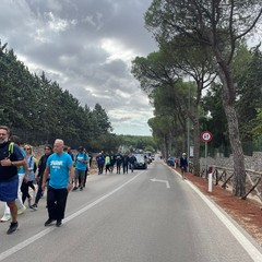 Oltre 200 partecipanti alla “Fitwalking For AIL” a Castel del Monte