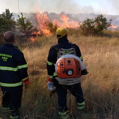 incendio a Castel del Monte