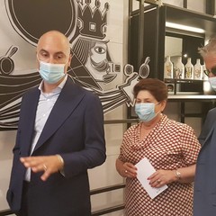 Ministro dell’Agricoltura Bellanova in visita ad Andria al Frantoio Muraglia