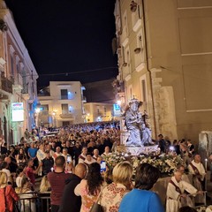 processione notturna per il trasferimento del simulacro della Madonna dei Miracoli