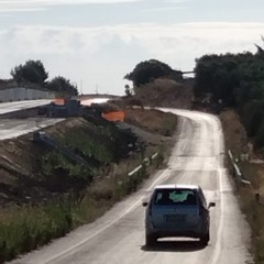 provinciale Andria Canosa di P.: complanari pericolose, a rischio sicurezza