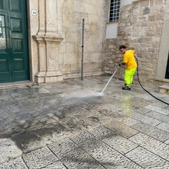 Pulizia e sanificazione nel centro storico