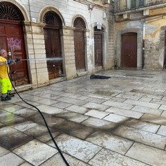 Pulizia e sanificazione nel centro storico