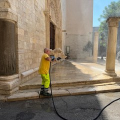 Pulizia e sanificazione nel centro storico