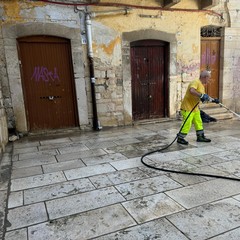 Pulizia e sanificazione nel centro storico