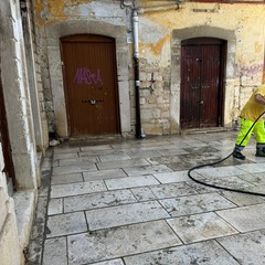 Pulizia e sanificazione nel centro storico