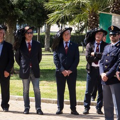 Il 25 aprile 2018 si ricorda il 73° anniversario della Liberazione dell’Italia dall’occupazione nazifascista ed è una festività civile. La celebrazione per ricordare questa data, venne istituita su proposta del presidente del Consiglio Alcide De Gasperi,  con una legge ordinaria nel maggio 1949, fu stabilito che il 25 aprile (già festeggiato a partire dal 1946), quale anniversario della Liberazione, rientrasse tra i giorni considerati di festa nazionale. Per garantire che la memoria di quegli eventi non andasse dispersa in seguito al decesso di chi aveva combattuto in prima linea contro il naz