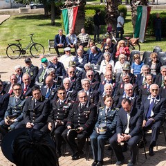 Il 25 aprile 2018 si ricorda il 73° anniversario della Liberazione dell’Italia dall’occupazione nazifascista ed è una festività civile. La celebrazione per ricordare questa data, venne istituita su proposta del presidente del Consiglio Alcide De Gasperi,  con una legge ordinaria nel maggio 1949, fu stabilito che il 25 aprile (già festeggiato a partire dal 1946), quale anniversario della Liberazione, rientrasse tra i giorni considerati di festa nazionale. Per garantire che la memoria di quegli eventi non andasse dispersa in seguito al decesso di chi aveva combattuto in prima linea contro il naz