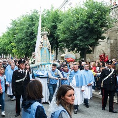 La lunga processione  e i festeggiamenti in onore della Madonna dell’Altomare