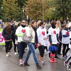 Andria si è tinta di Rosa per dire tutti insieme «No alla violenza sulle donne»