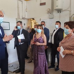 Ministro dell’Agricoltura Bellanova in visita ad Andria al Frantoio Muraglia