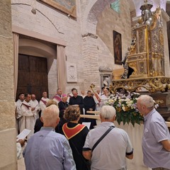 processione notturna per il trasferimento del simulacro della Madonna dei Miracoli