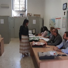 seggio per l'elezione del nuovo presidente della provincia Bat
