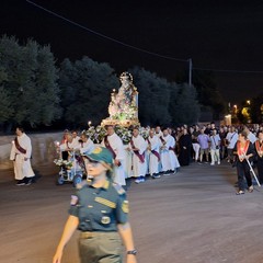 processione notturna per il trasferimento del simulacro della Madonna dei Miracoli