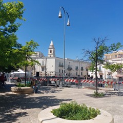 spettacolo in piazza Vittorio Emanuele con Fedez e Clara