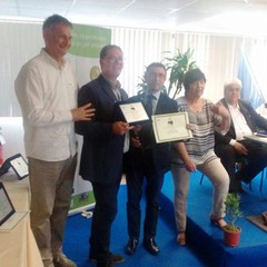 foto concorso MONNA OLIVA premio per l azienda andriese Sinisi JPG