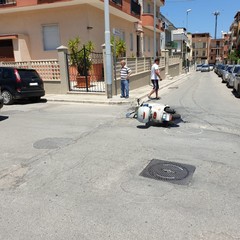 Incidente auto scooter zona La Specchia