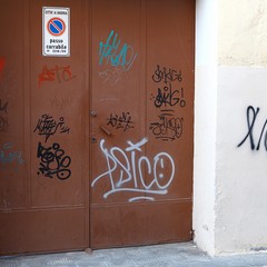 graffiti per le strade di Andria